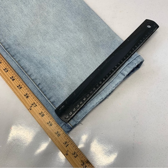 X Ray Jeans Men 38 Blue Light Wash Straight Distress Casual Work Skater 30" - Picture 11 of 11